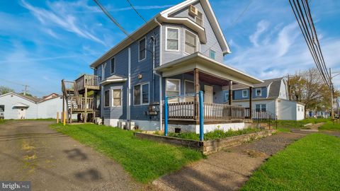 Photo of 607 Bath Road, BRISTOL, PA 19007 (MLS # PABU2120614)