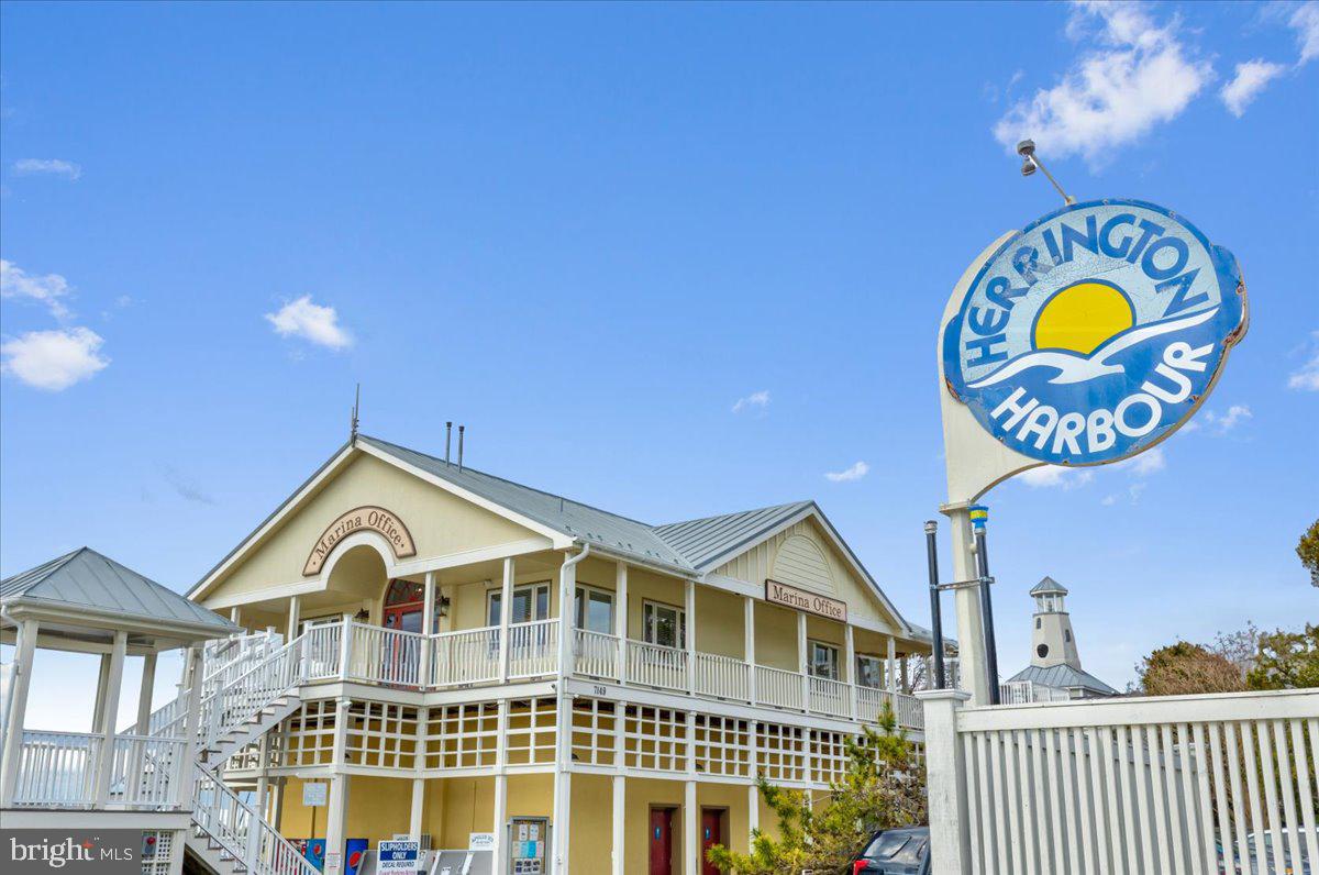 NORTH BEACH PARK - Residential