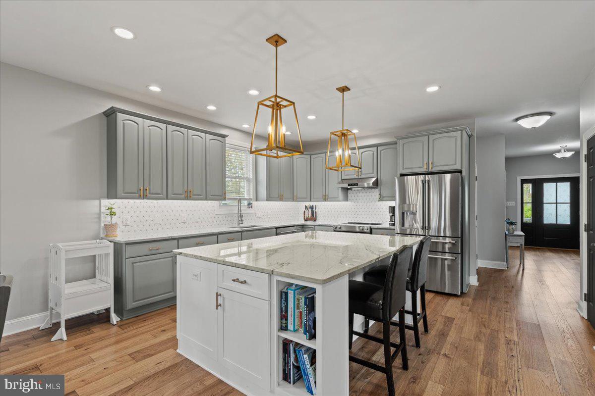 NORTH BEACH PARK - Residential