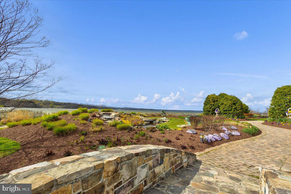 NORTH BEACH PARK - Residential