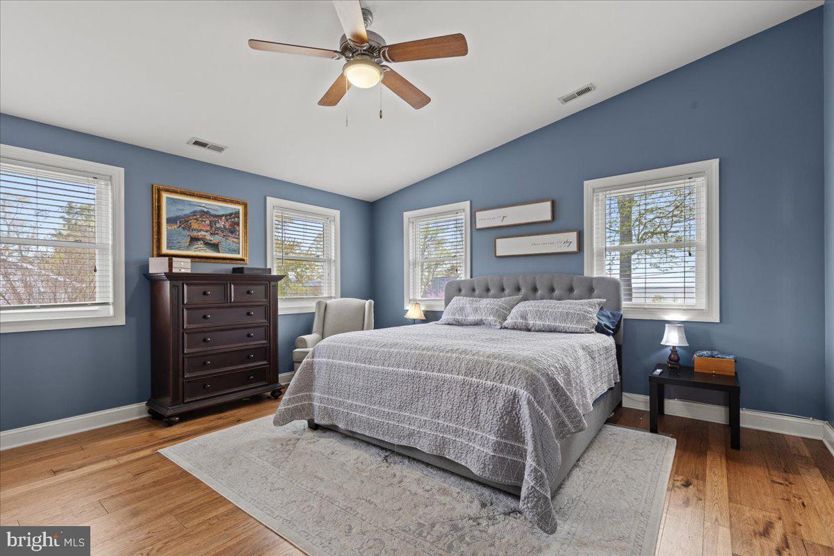 NORTH BEACH PARK - Residential