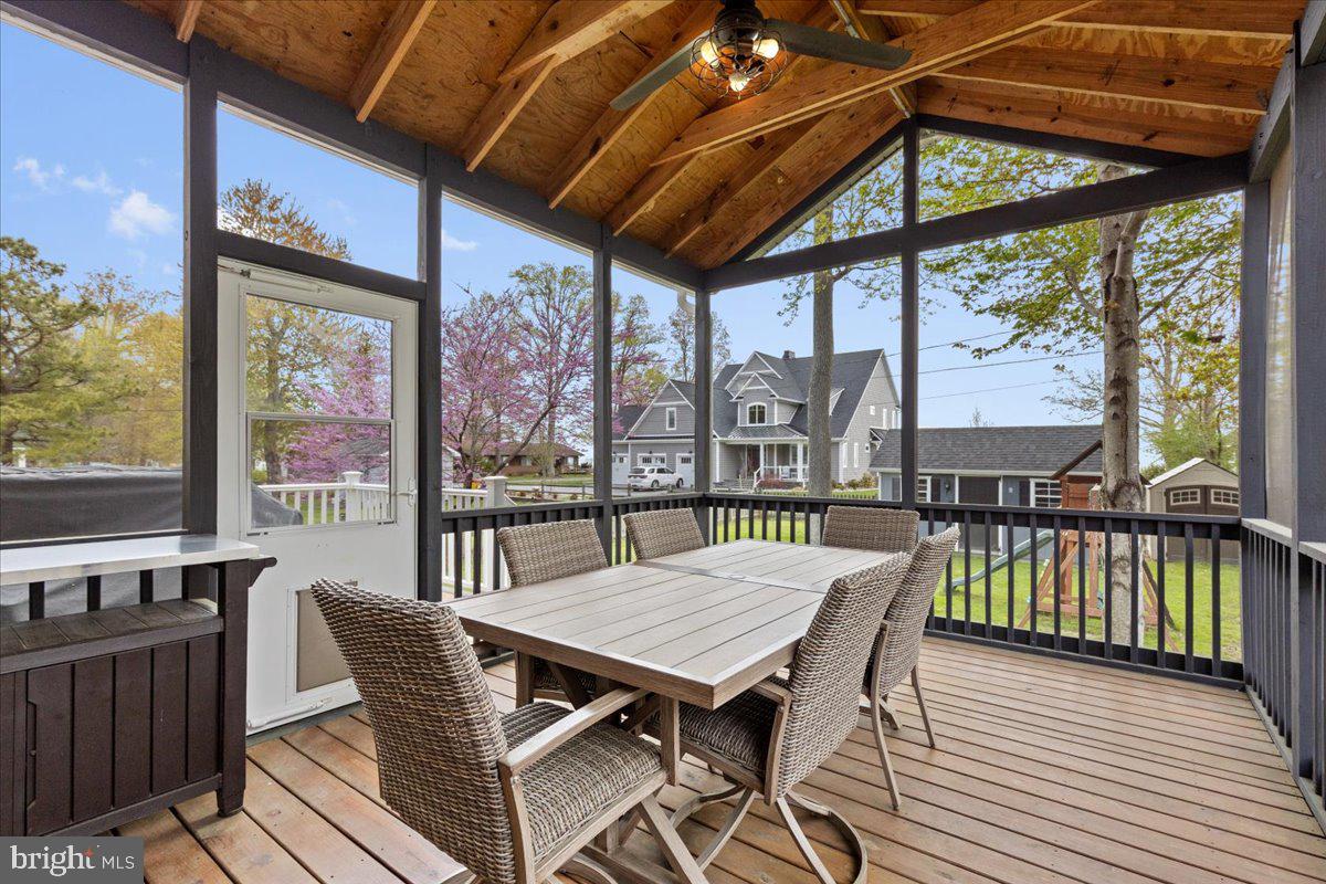 NORTH BEACH PARK - Residential