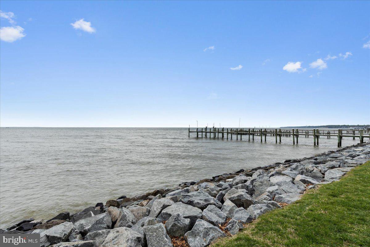 NORTH BEACH PARK - Residential