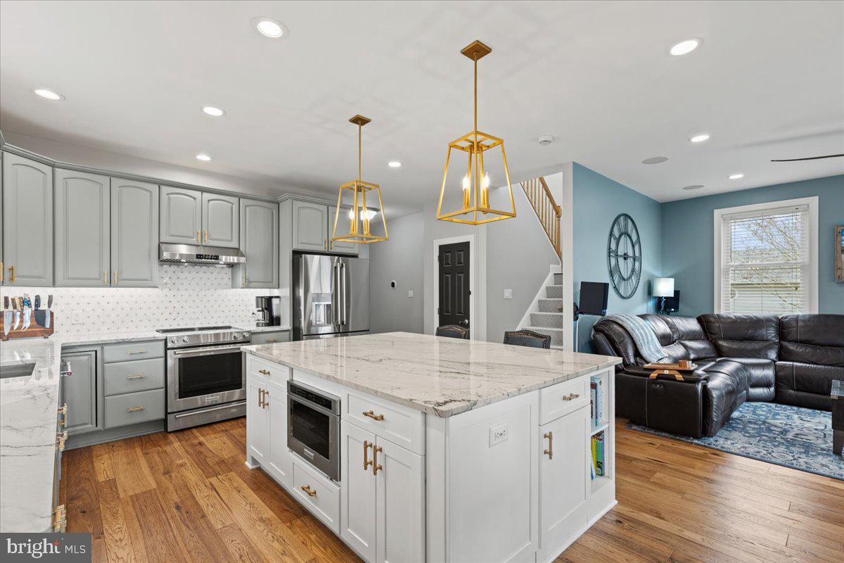 NORTH BEACH PARK - Residential