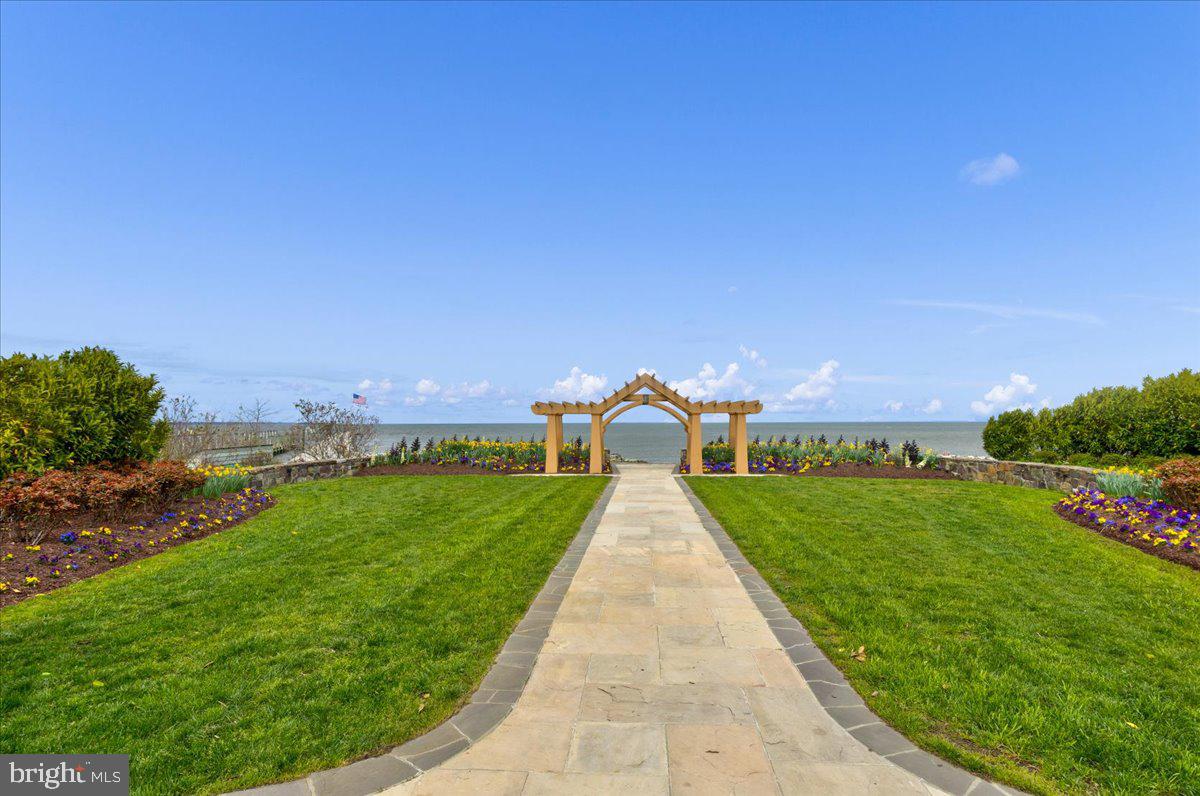 NORTH BEACH PARK - Residential