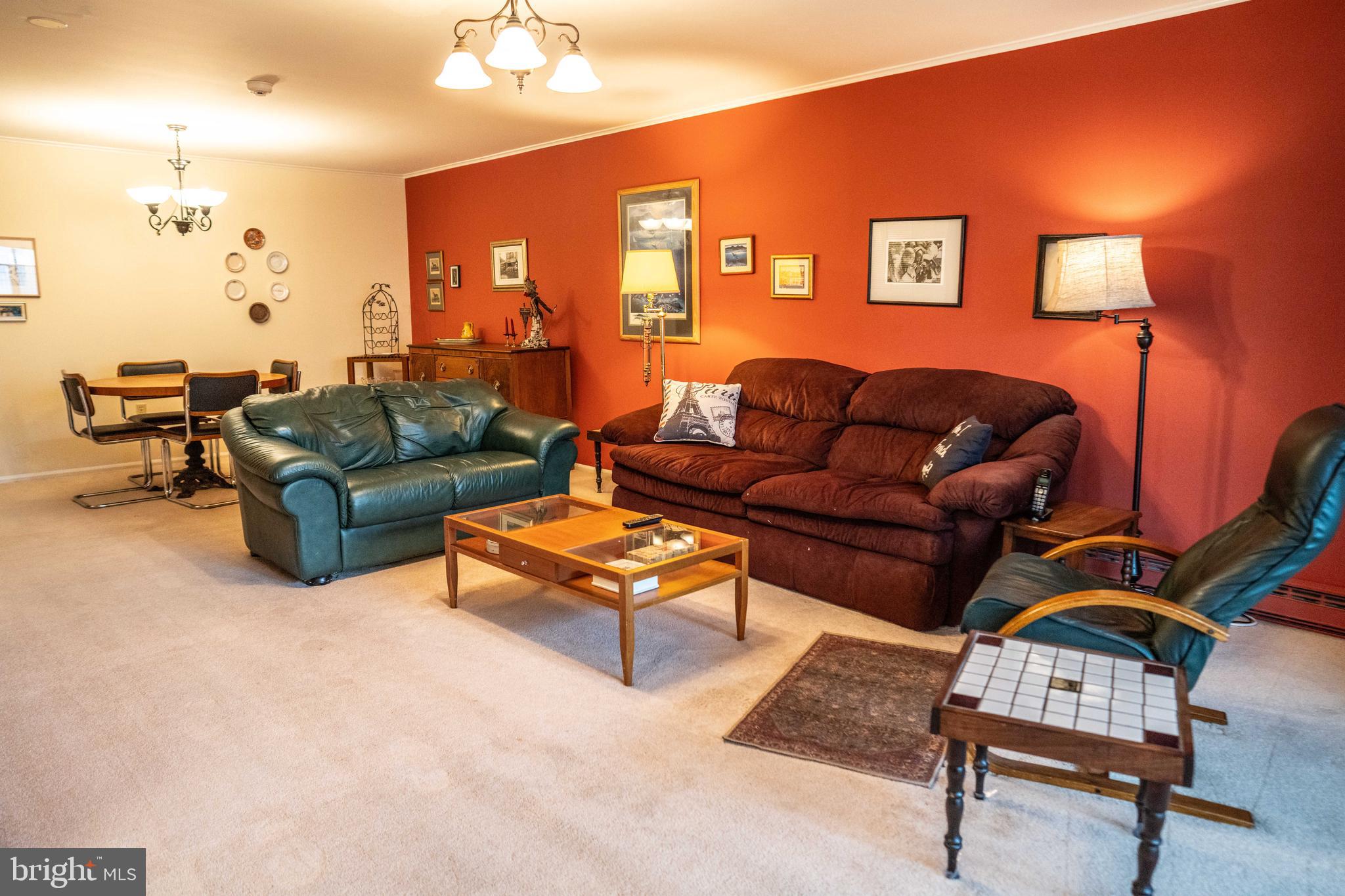 930 W MONTGOMERY AVENUE 205