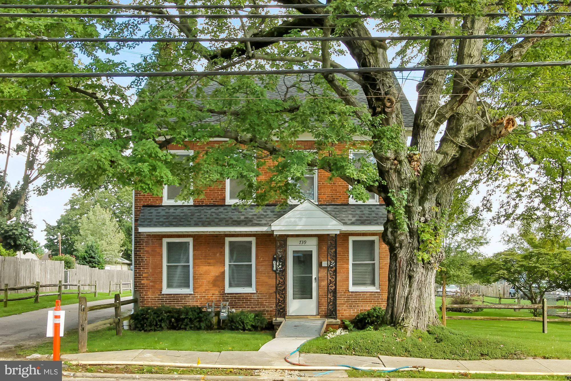 739 Broadway, Hanover, PA 17331