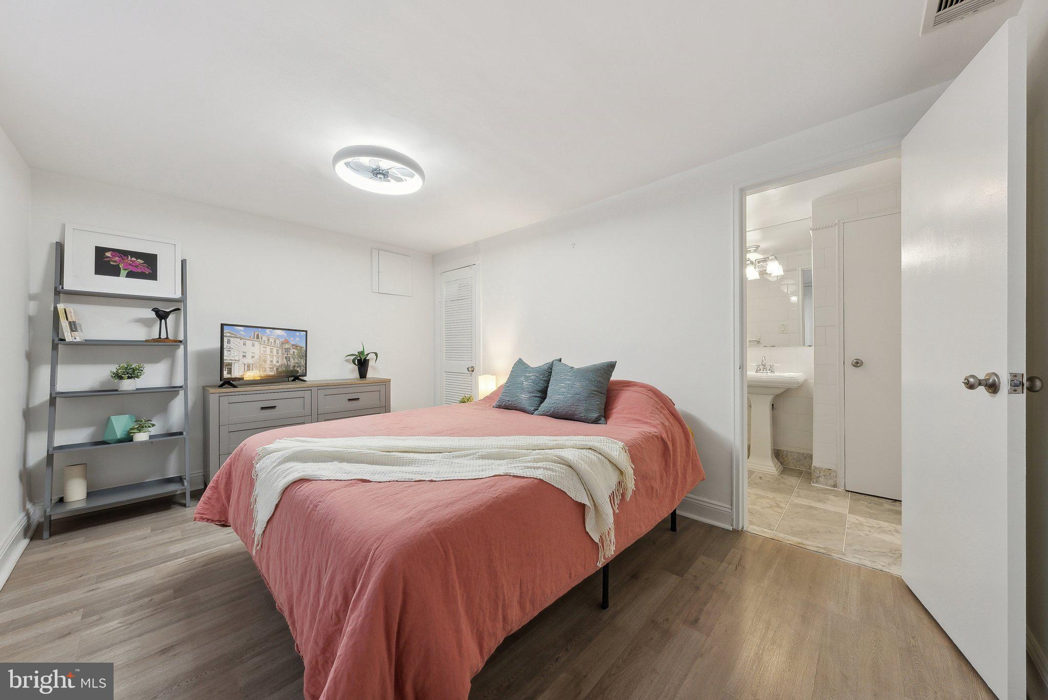 DUPONT CIRCLE - Residential Lease