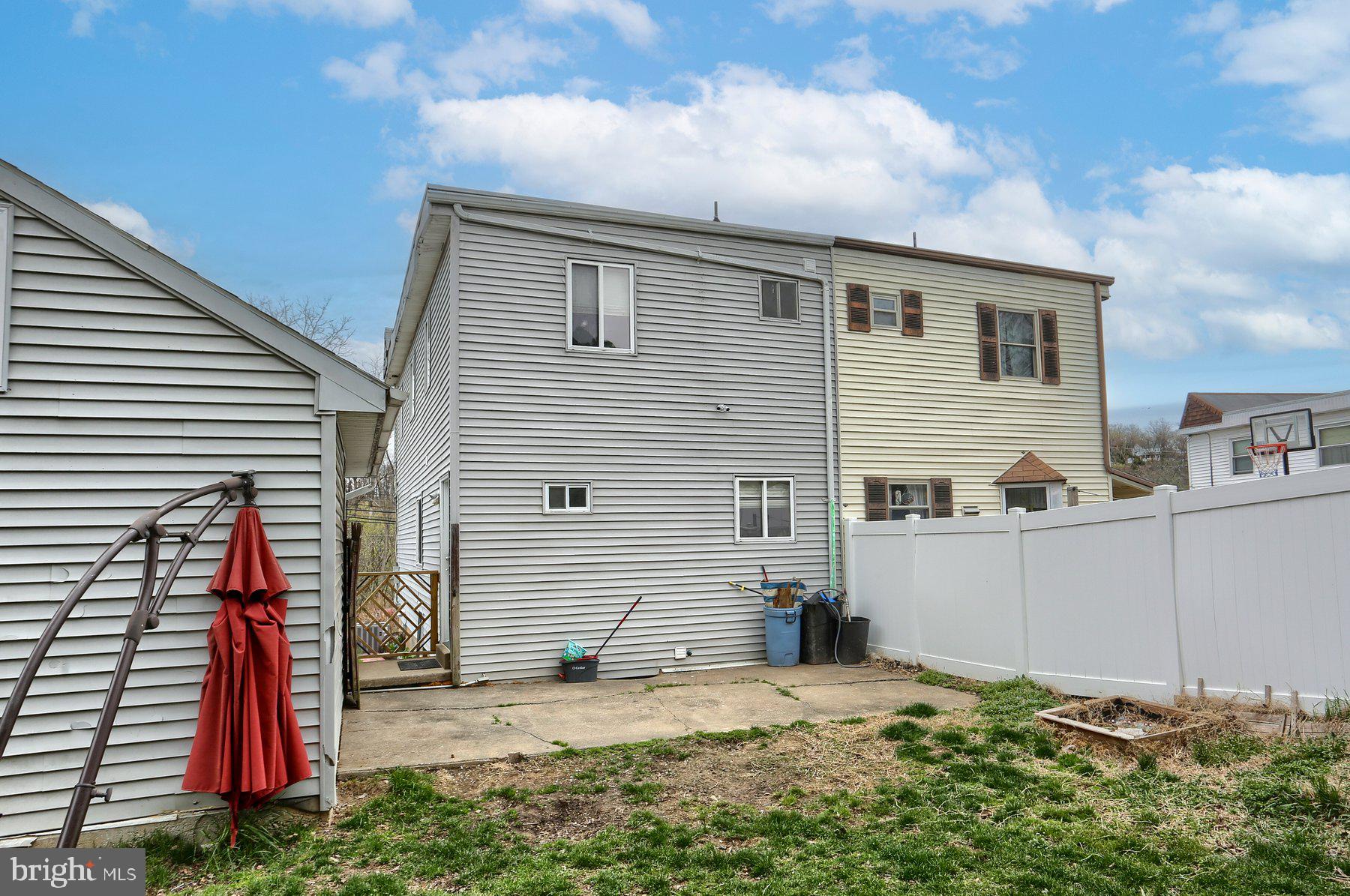 RIDLEY PARK - Residential