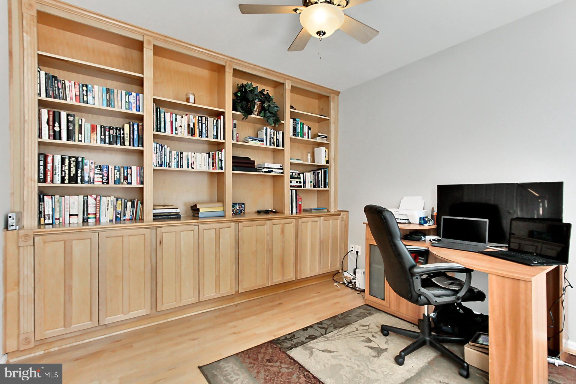 PEMBROOKE - Residential