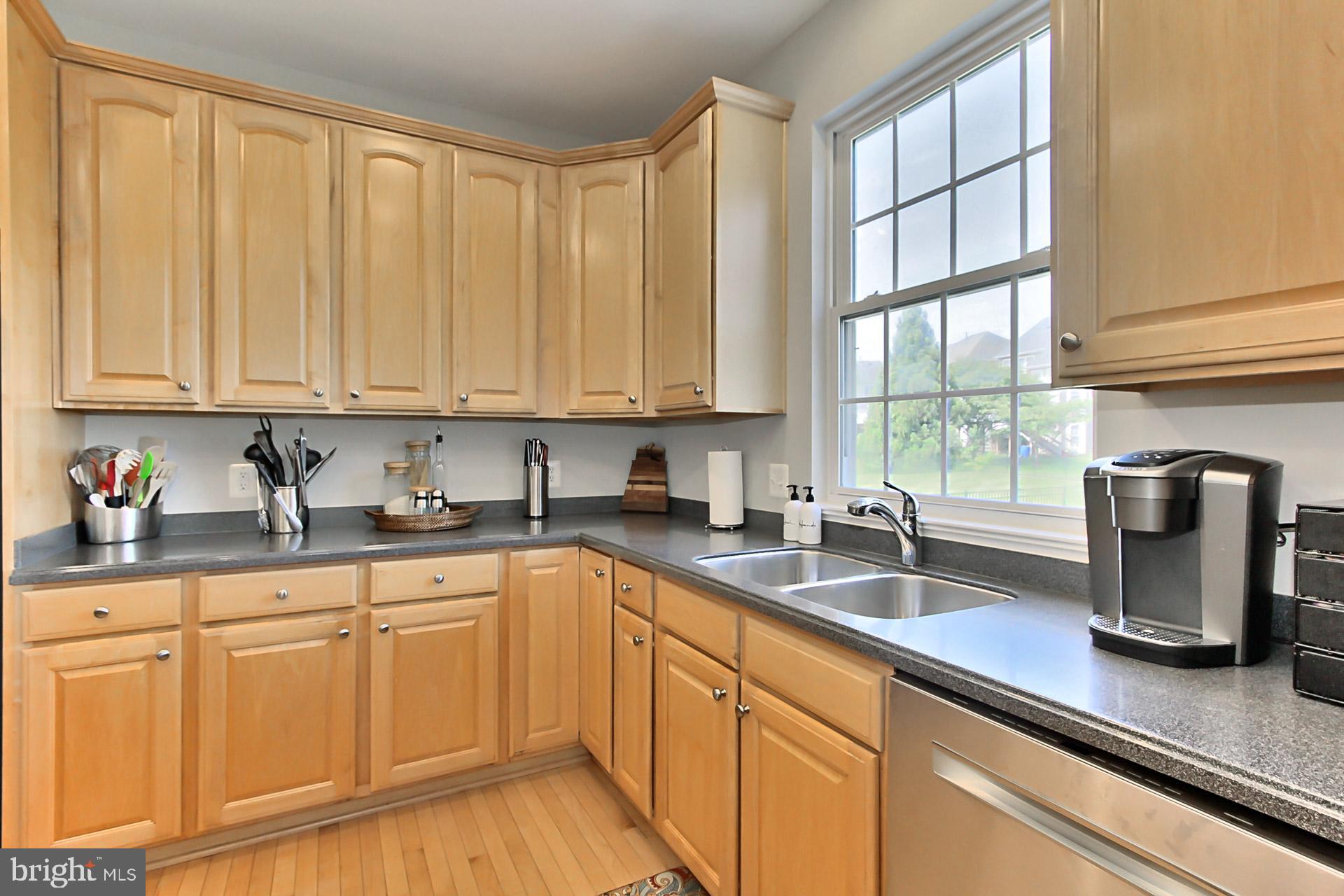 PEMBROOKE - Residential