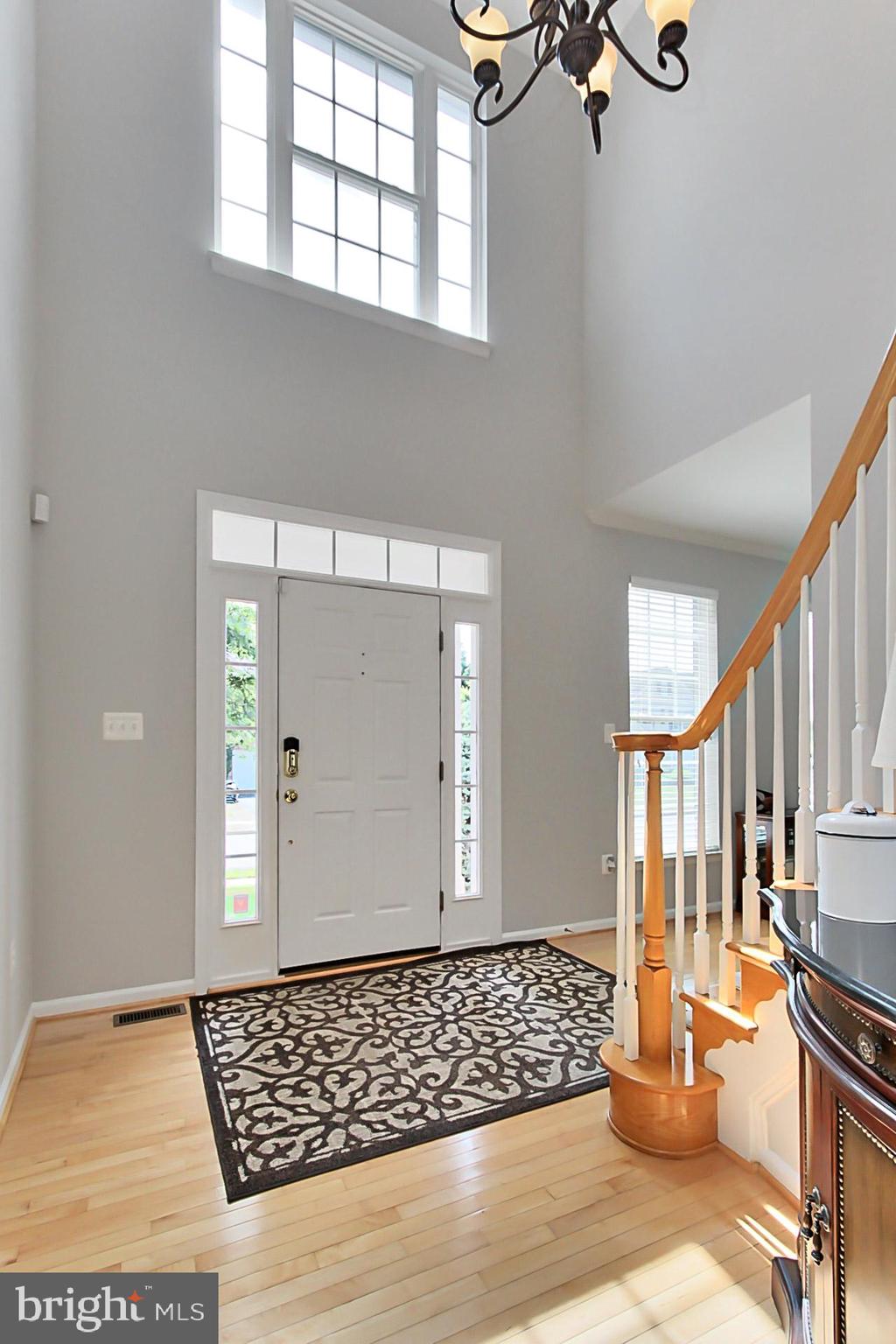 PEMBROOKE - Residential