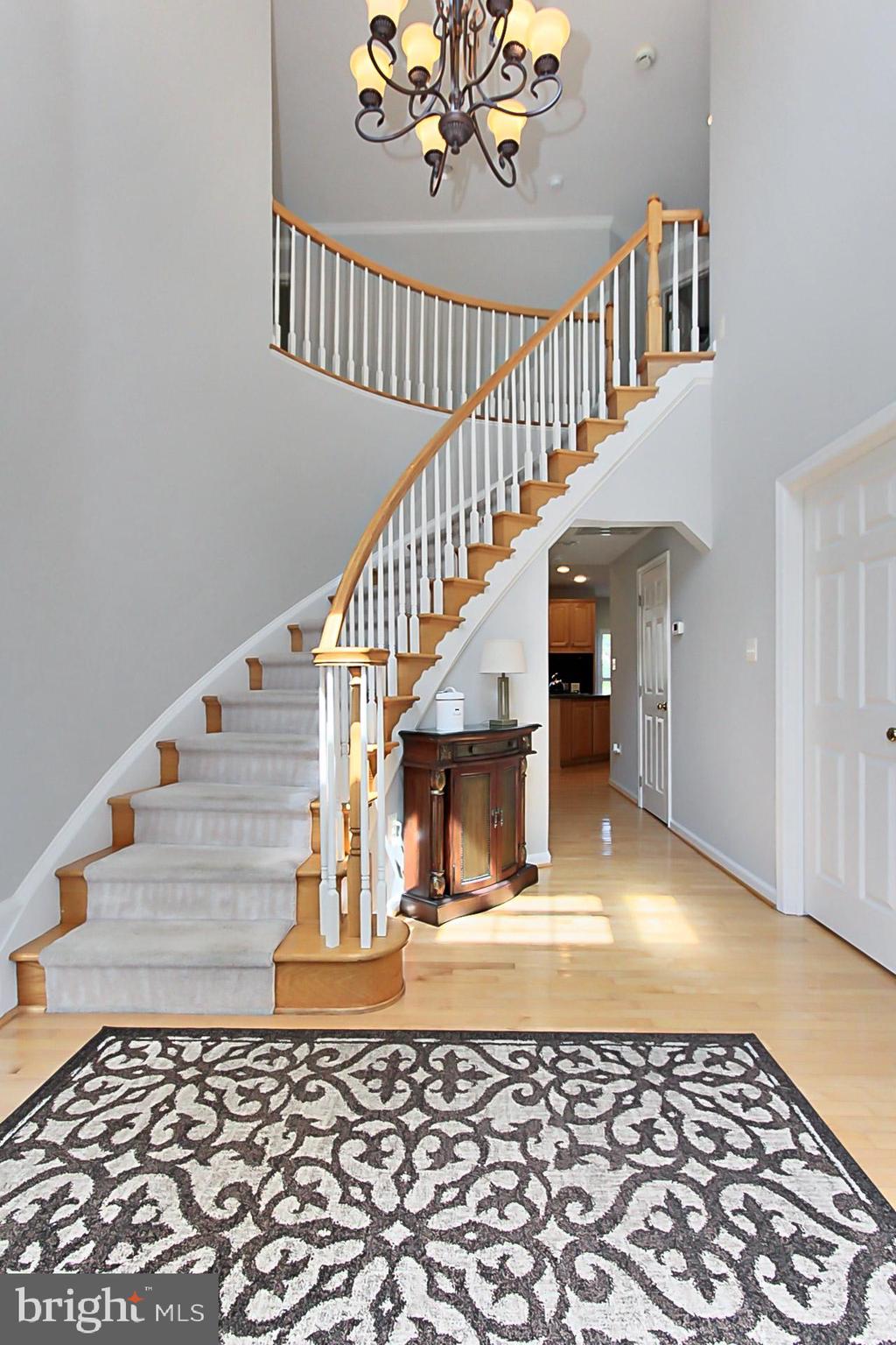 PEMBROOKE - Residential