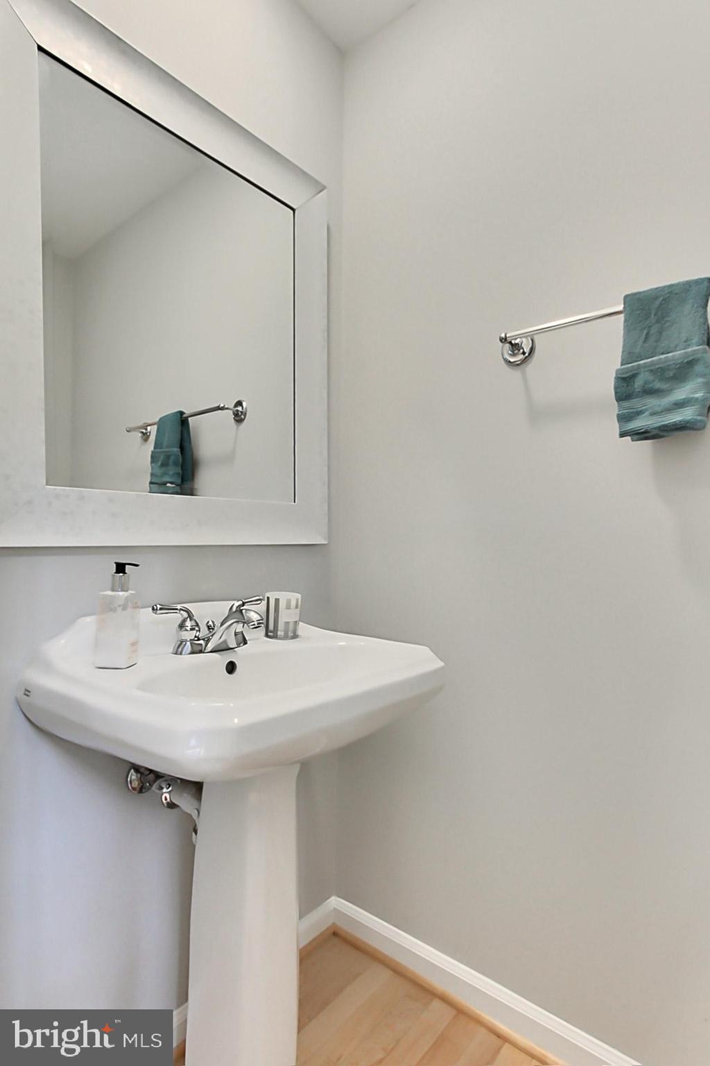 PEMBROOKE - Residential