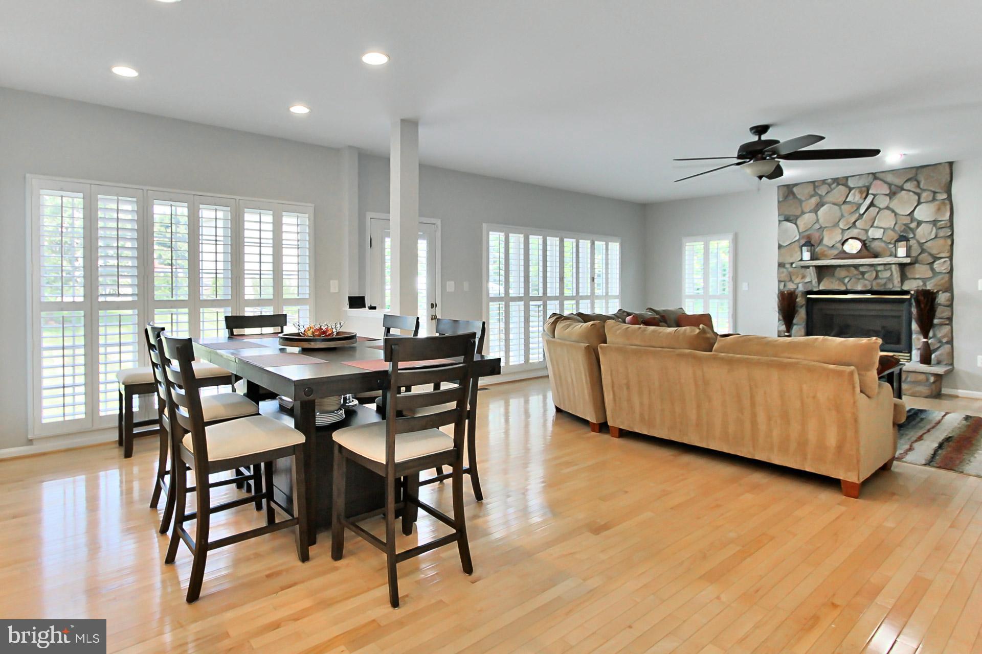 PEMBROOKE - Residential