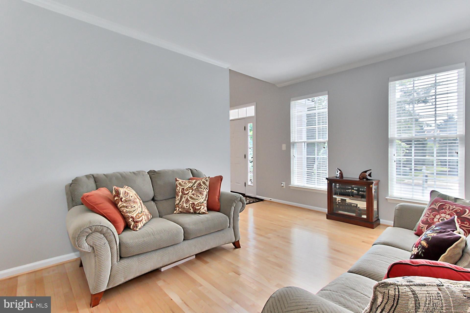 PEMBROOKE - Residential