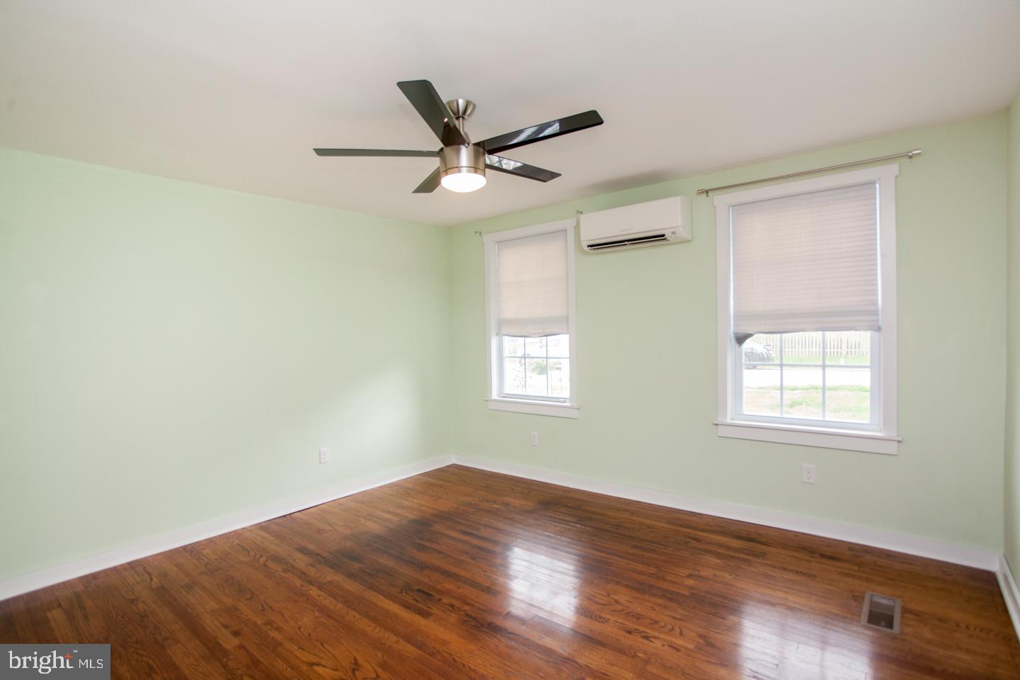 FLOURTOWN - Residential