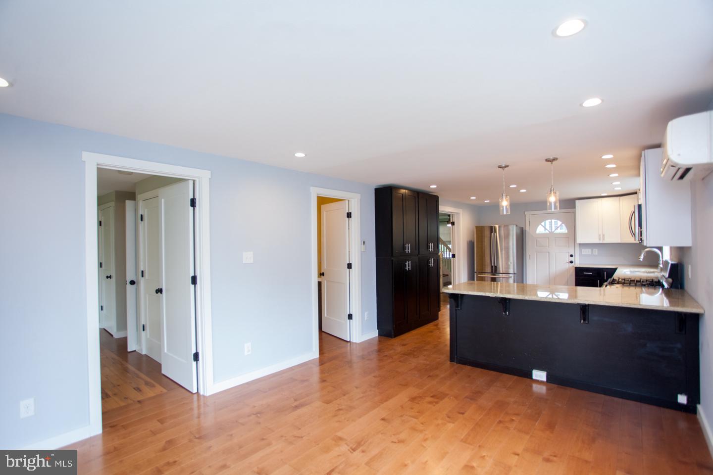 FLOURTOWN - Residential