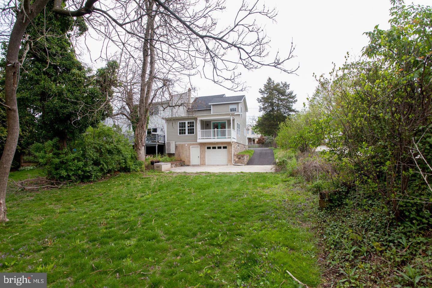 FLOURTOWN - Residential