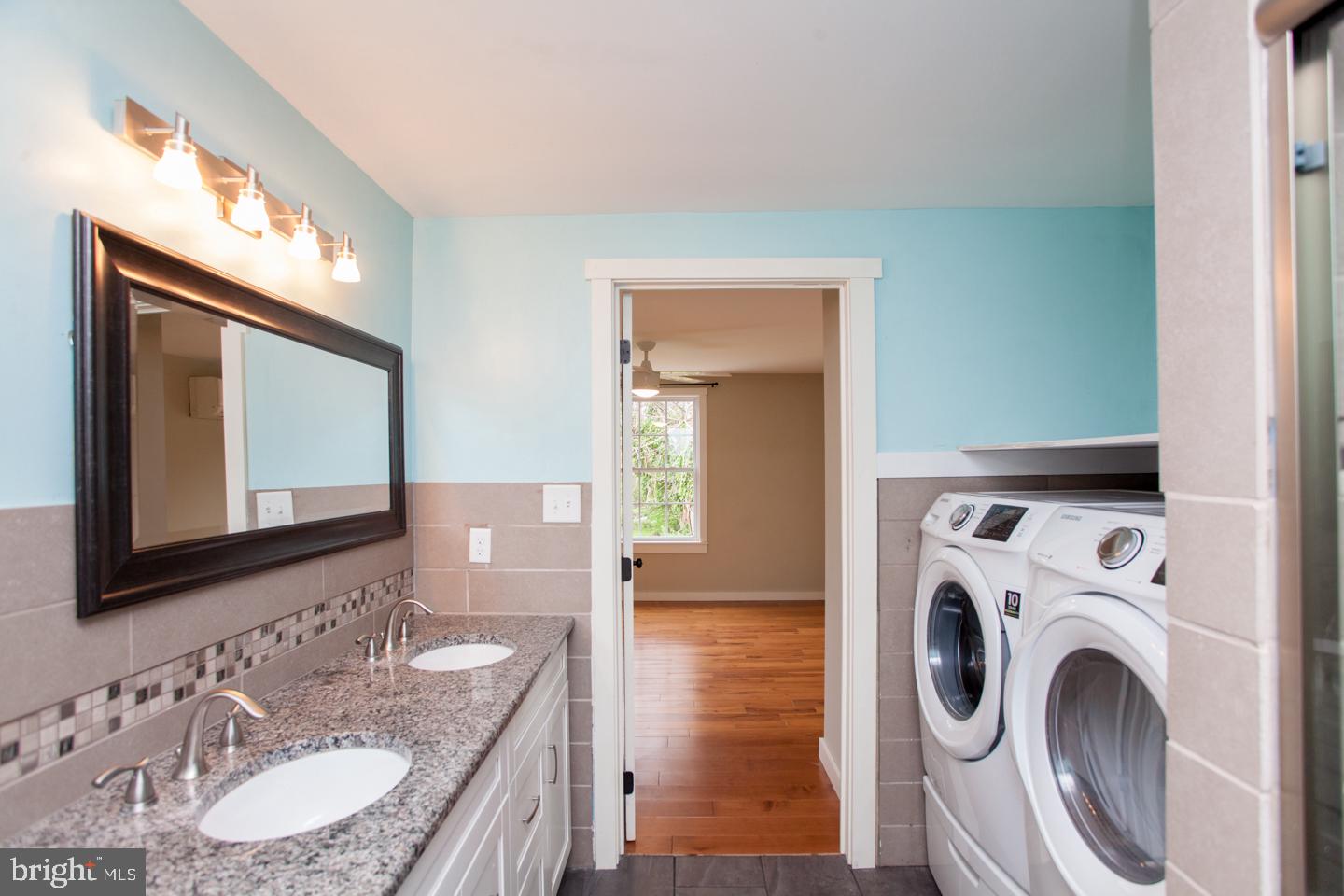 FLOURTOWN - Residential