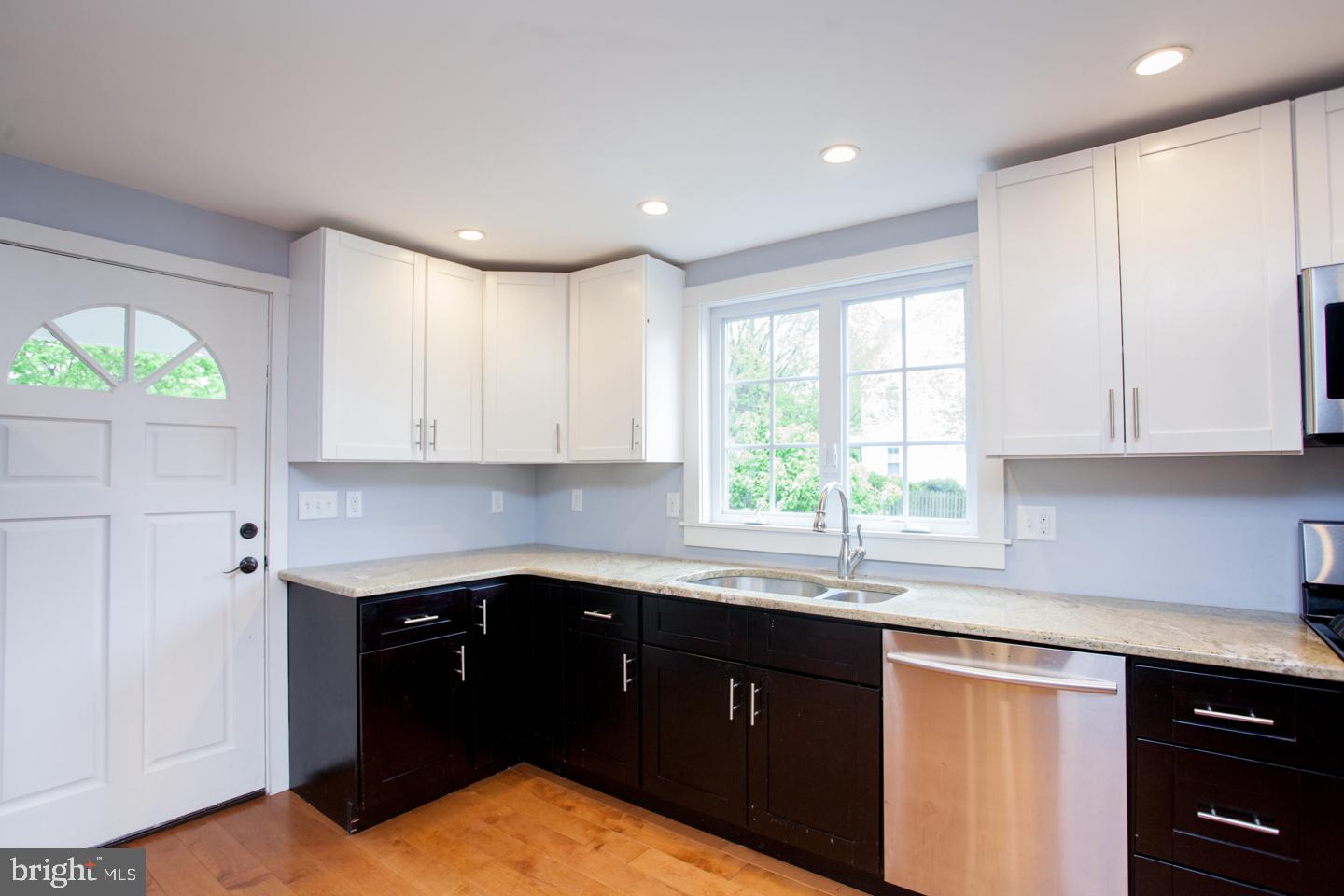 FLOURTOWN - Residential