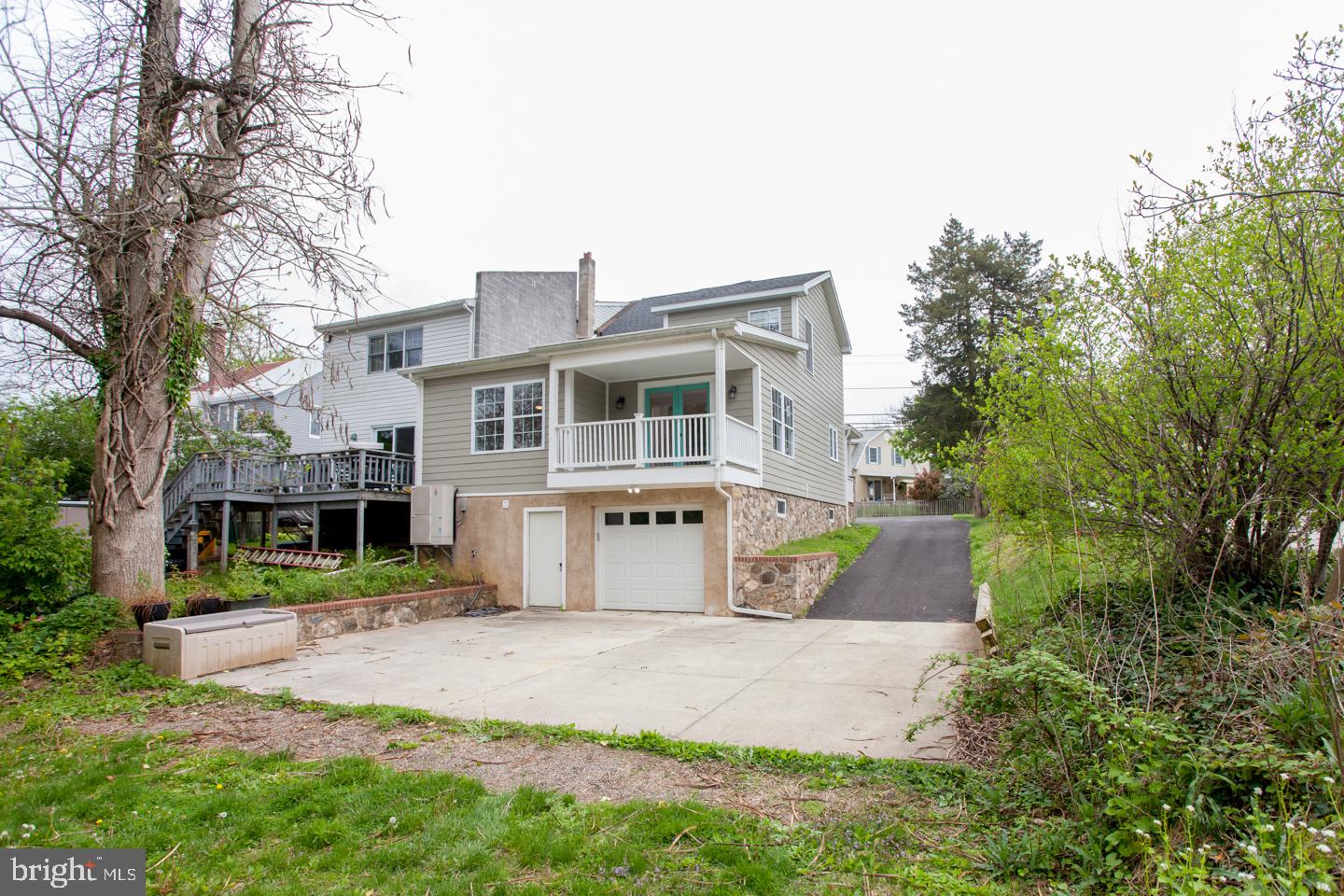 FLOURTOWN - Residential