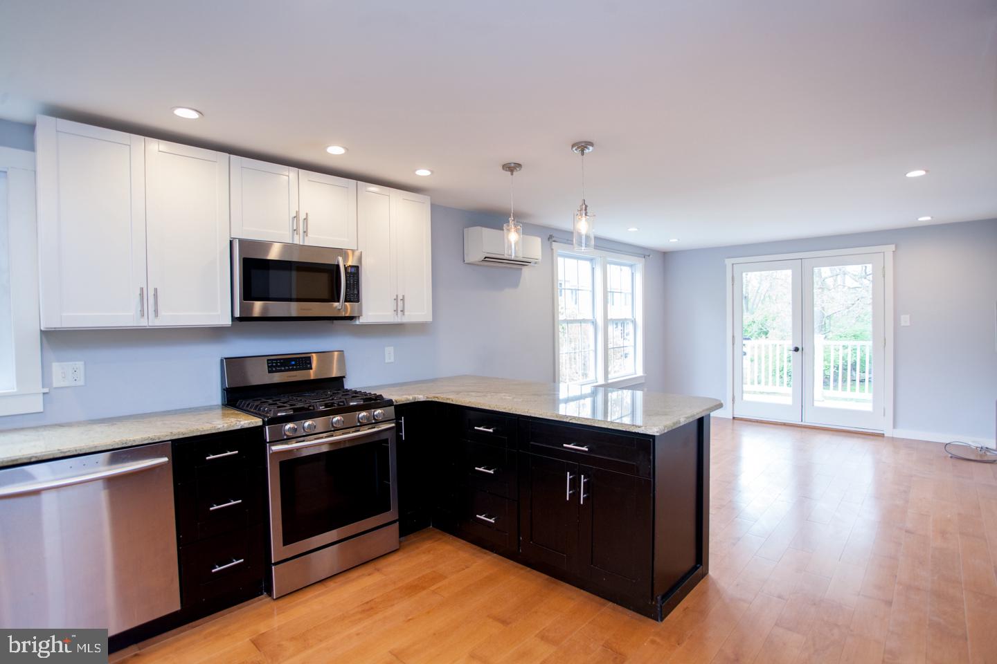 FLOURTOWN - Residential