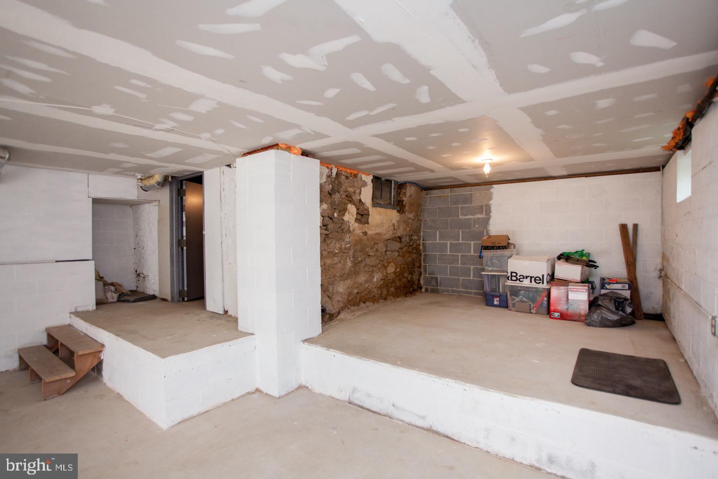 FLOURTOWN - Residential