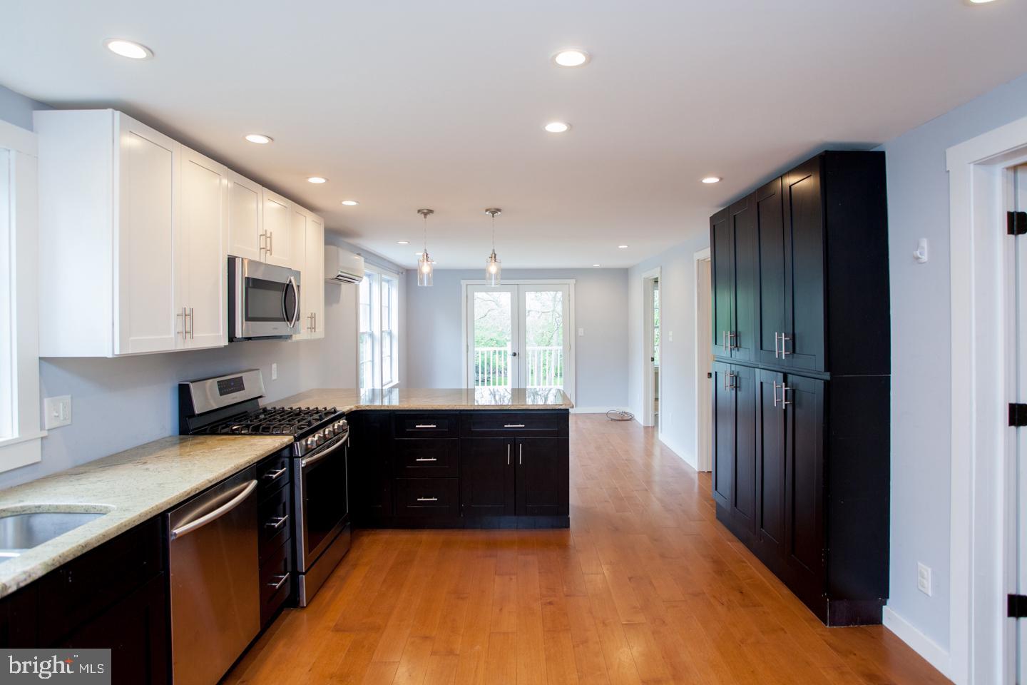 FLOURTOWN - Residential