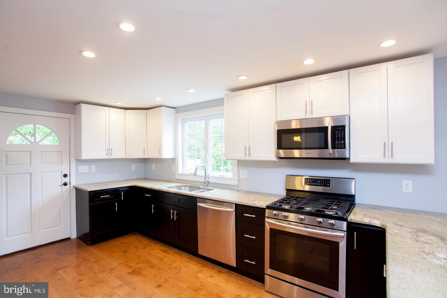 FLOURTOWN - Residential