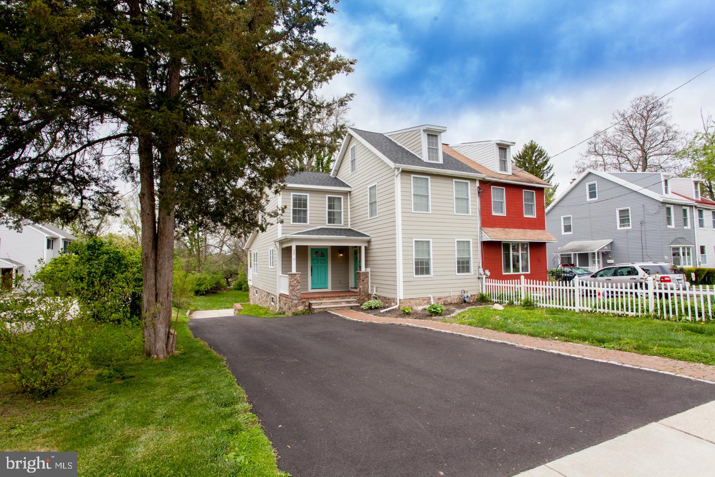 FLOURTOWN - Residential