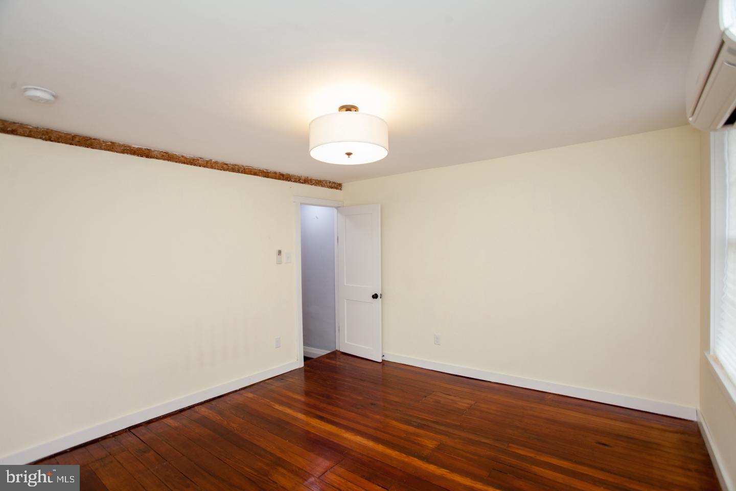 FLOURTOWN - Residential