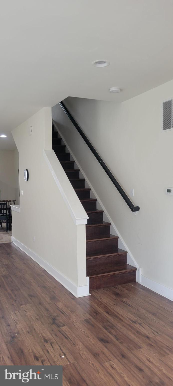 POWELTON VILLAGE - Residential Lease