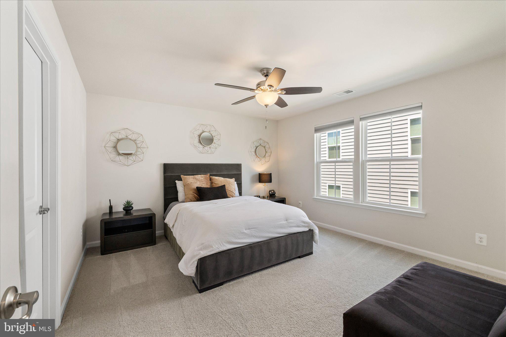 MAY'S QUARTER - Residential