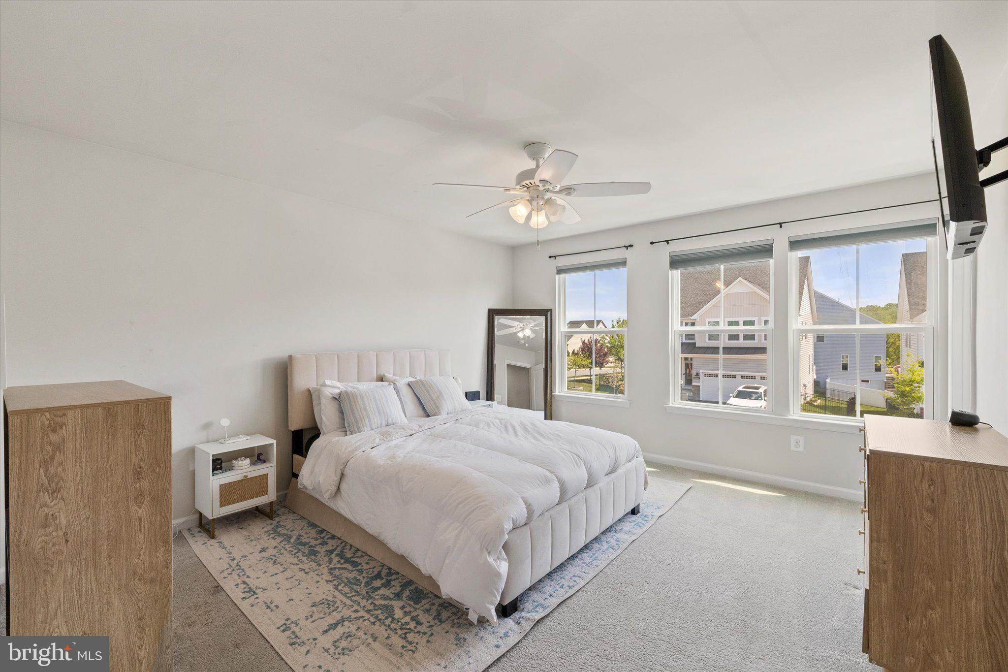 MAY'S QUARTER - Residential