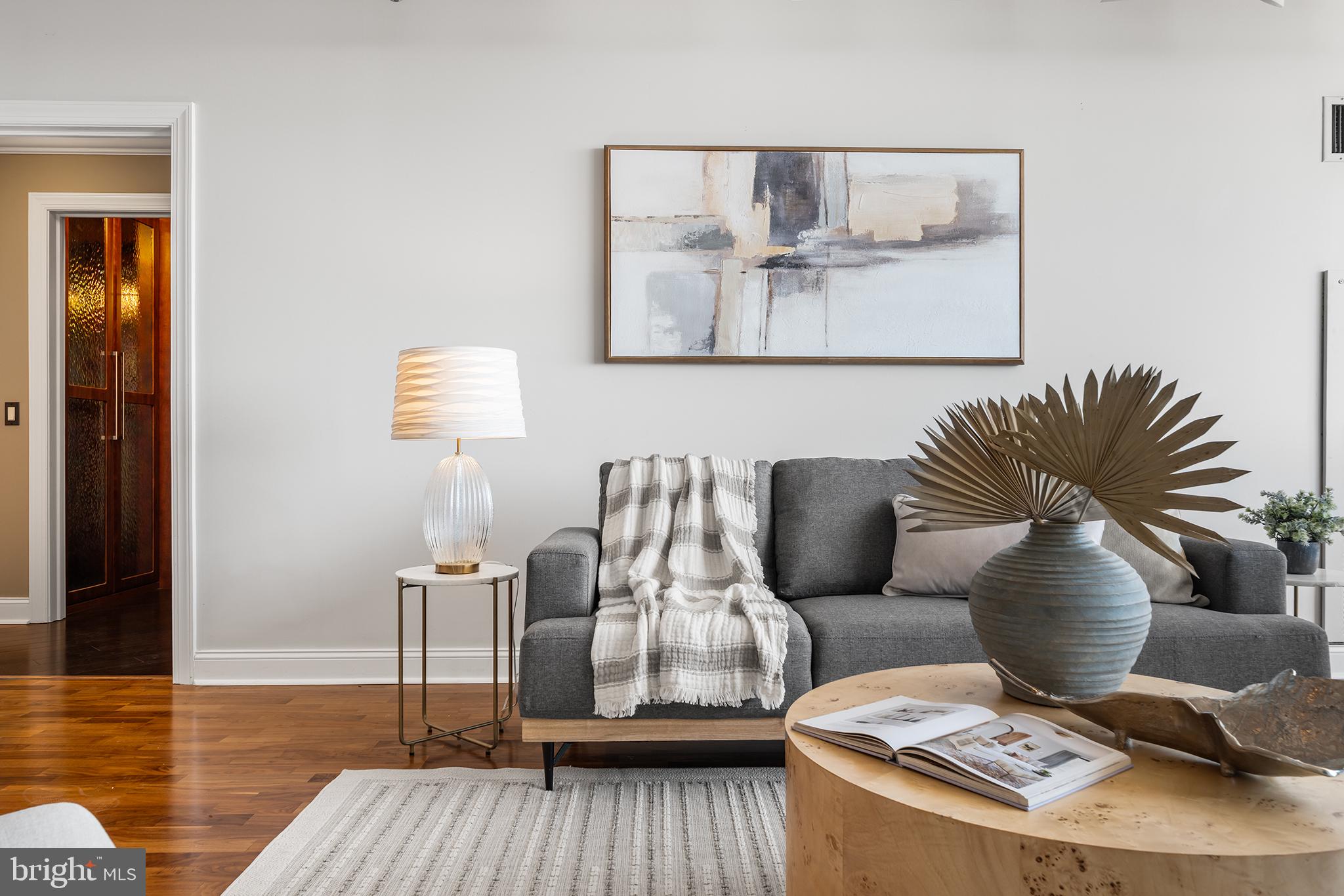 AVENUE OF THE ARTS - Residential