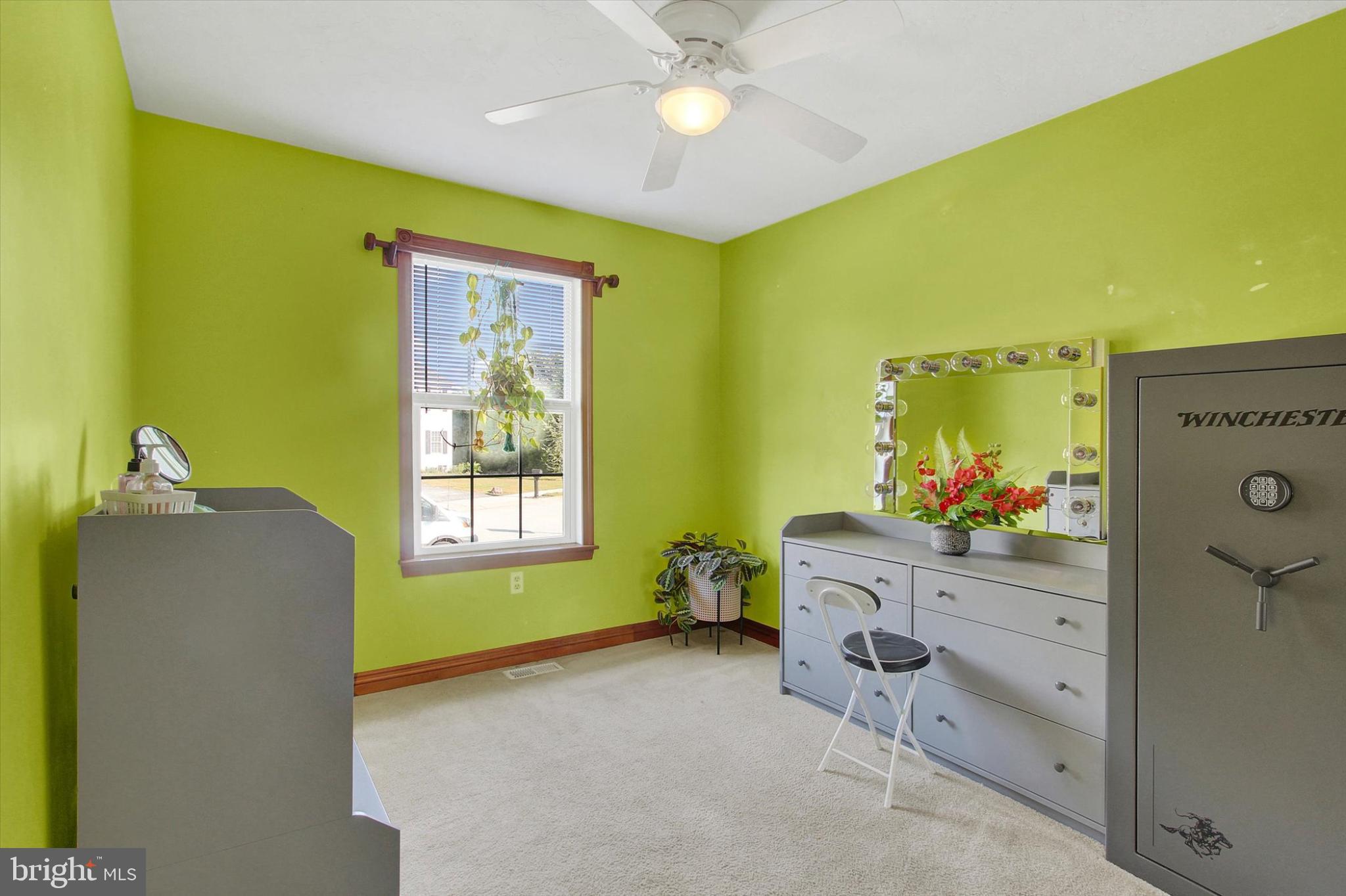 ABBOTTSTOWN - Residential