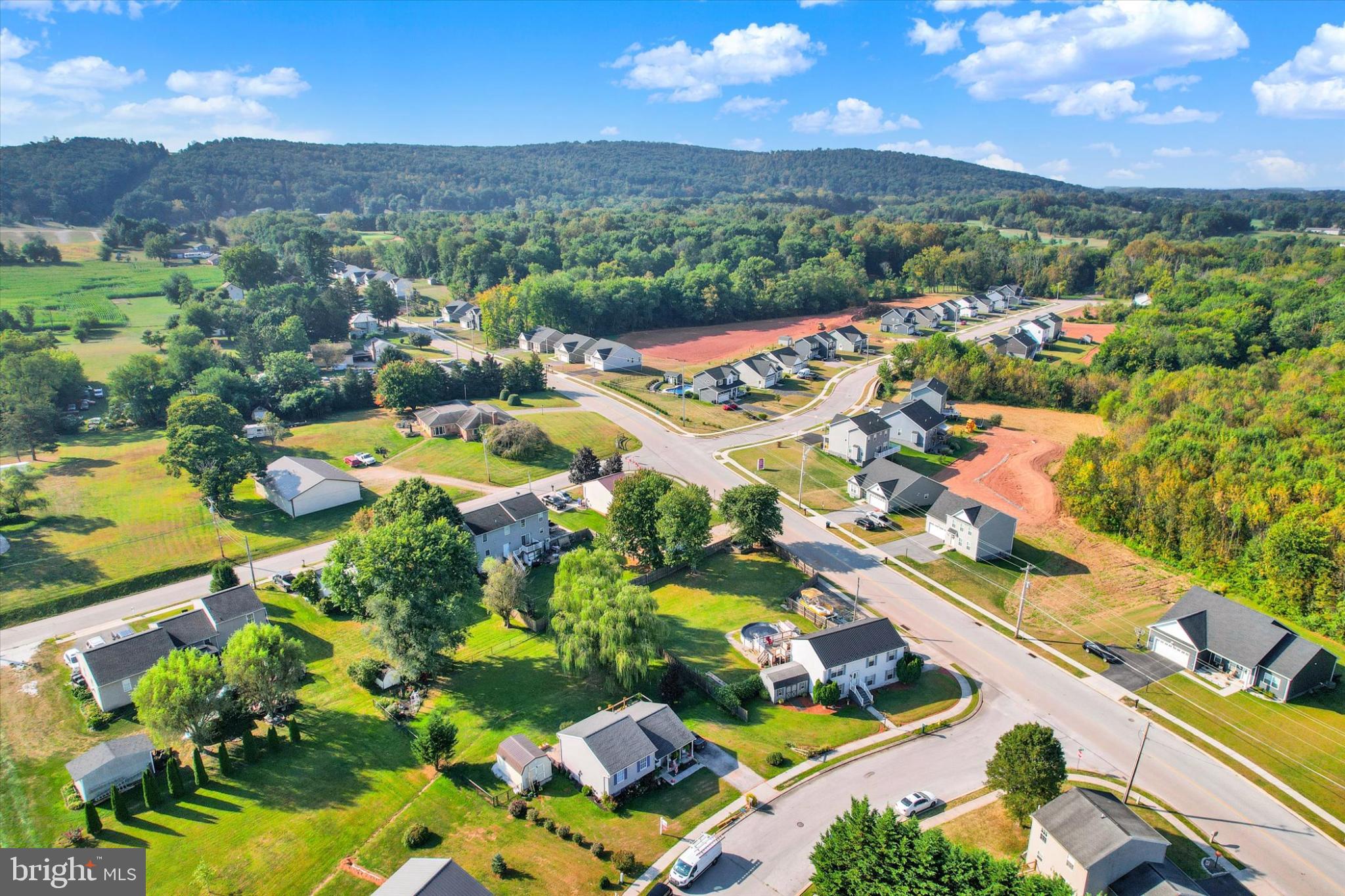 ABBOTTSTOWN - Residential