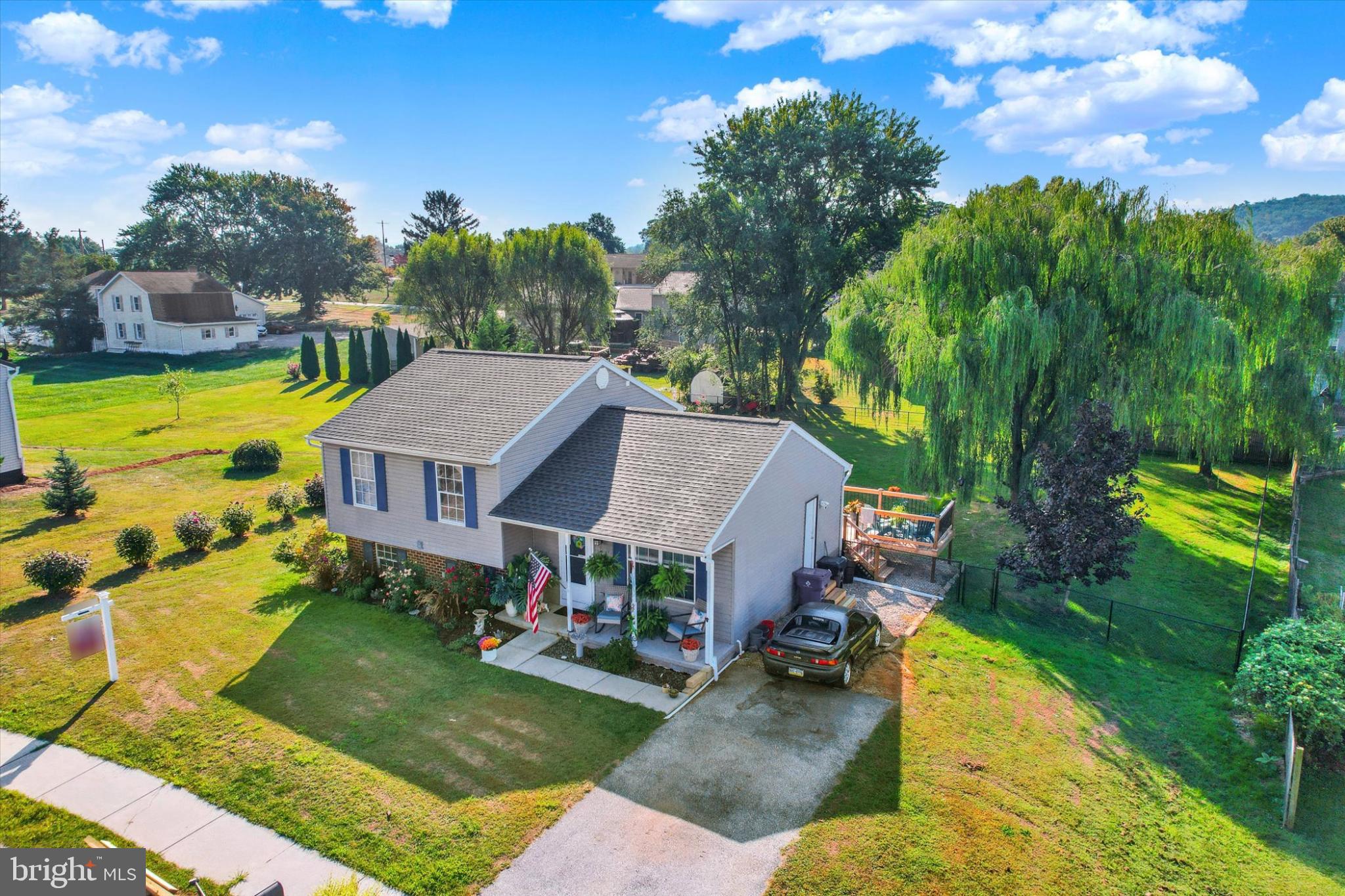 ABBOTTSTOWN - Residential