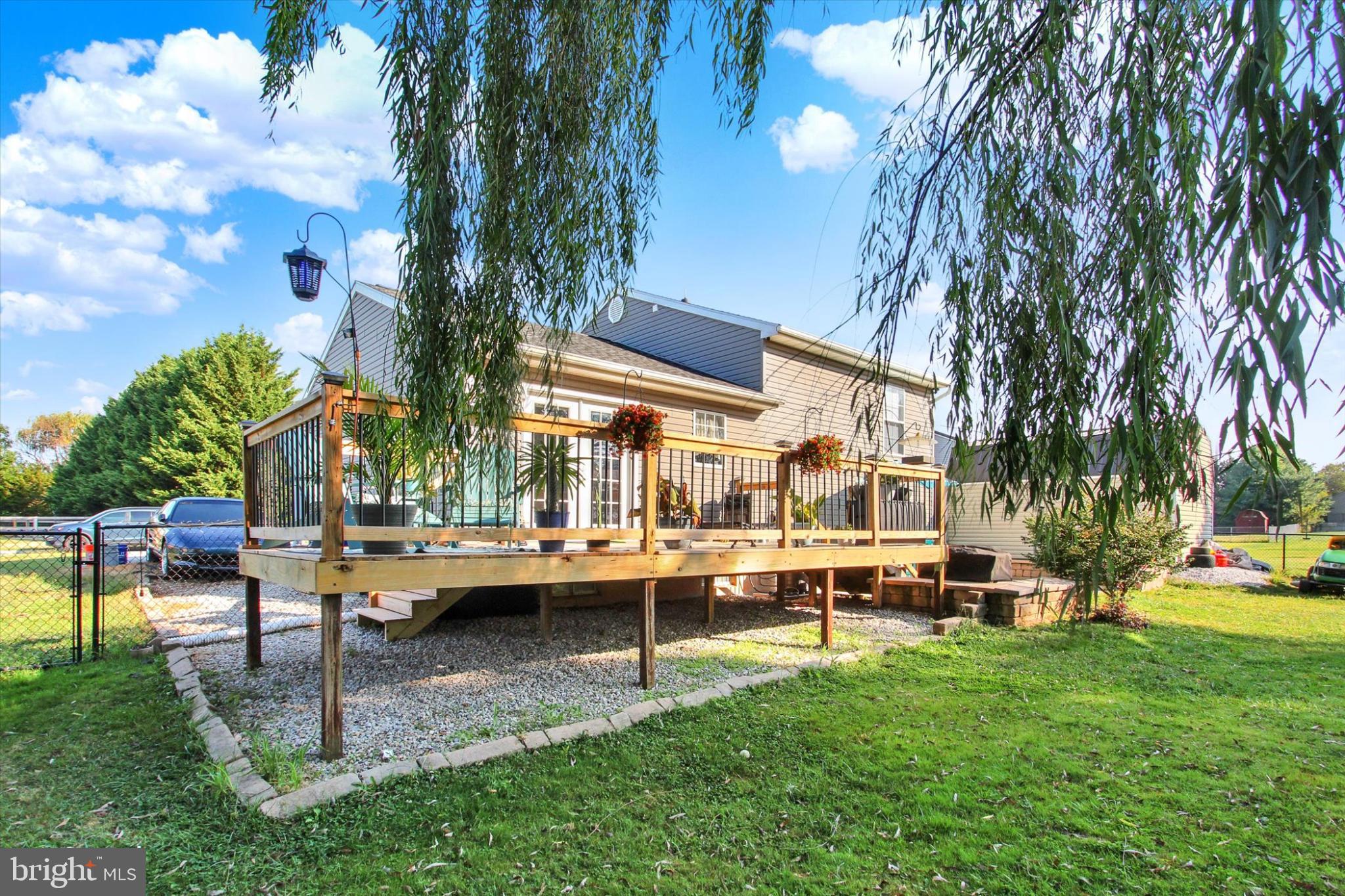 ABBOTTSTOWN - Residential