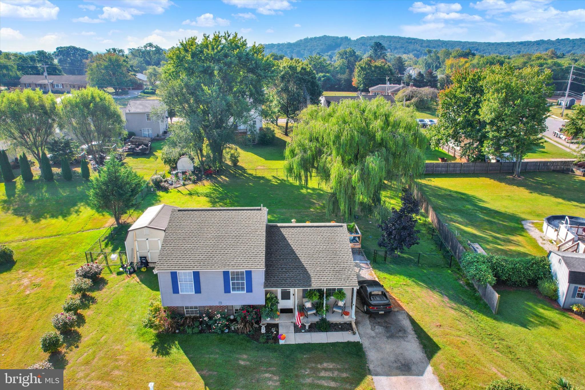 ABBOTTSTOWN - Residential