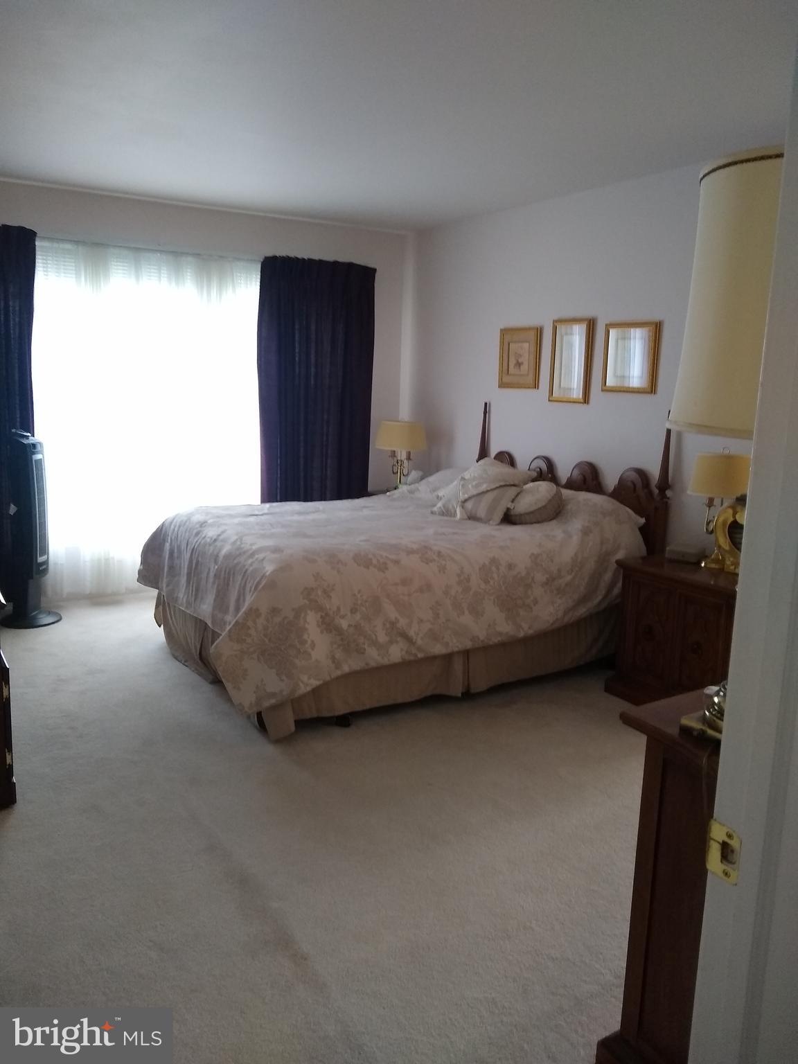 BEACON HILL HEIGHTS - Residential