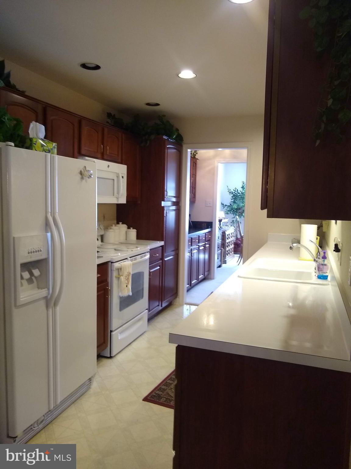 BEACON HILL HEIGHTS - Residential