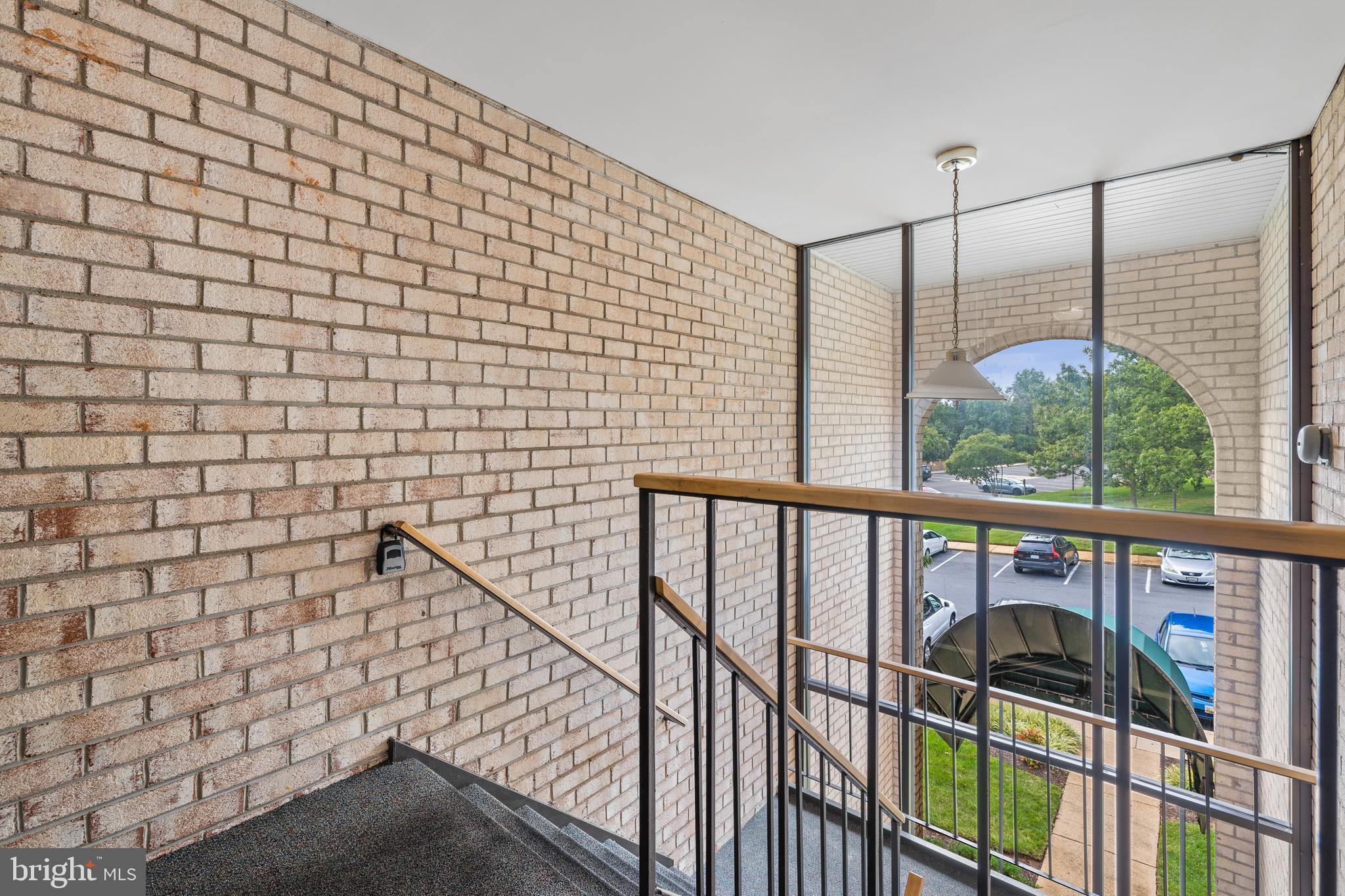 HUNTING RIDGE CONDOMINIUM - Residential