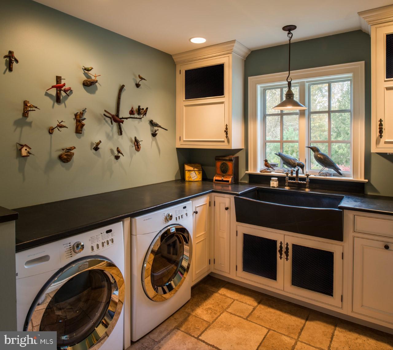 CHADDS FORD - Residential