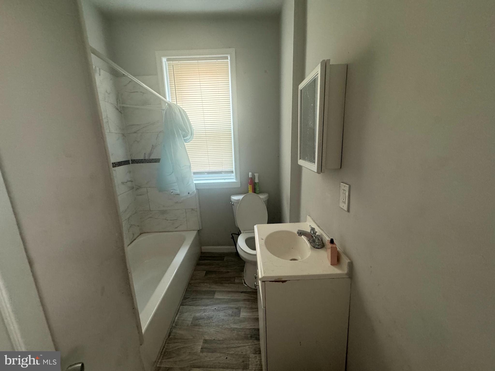 WEST PHILADELPHIA - Residential Income