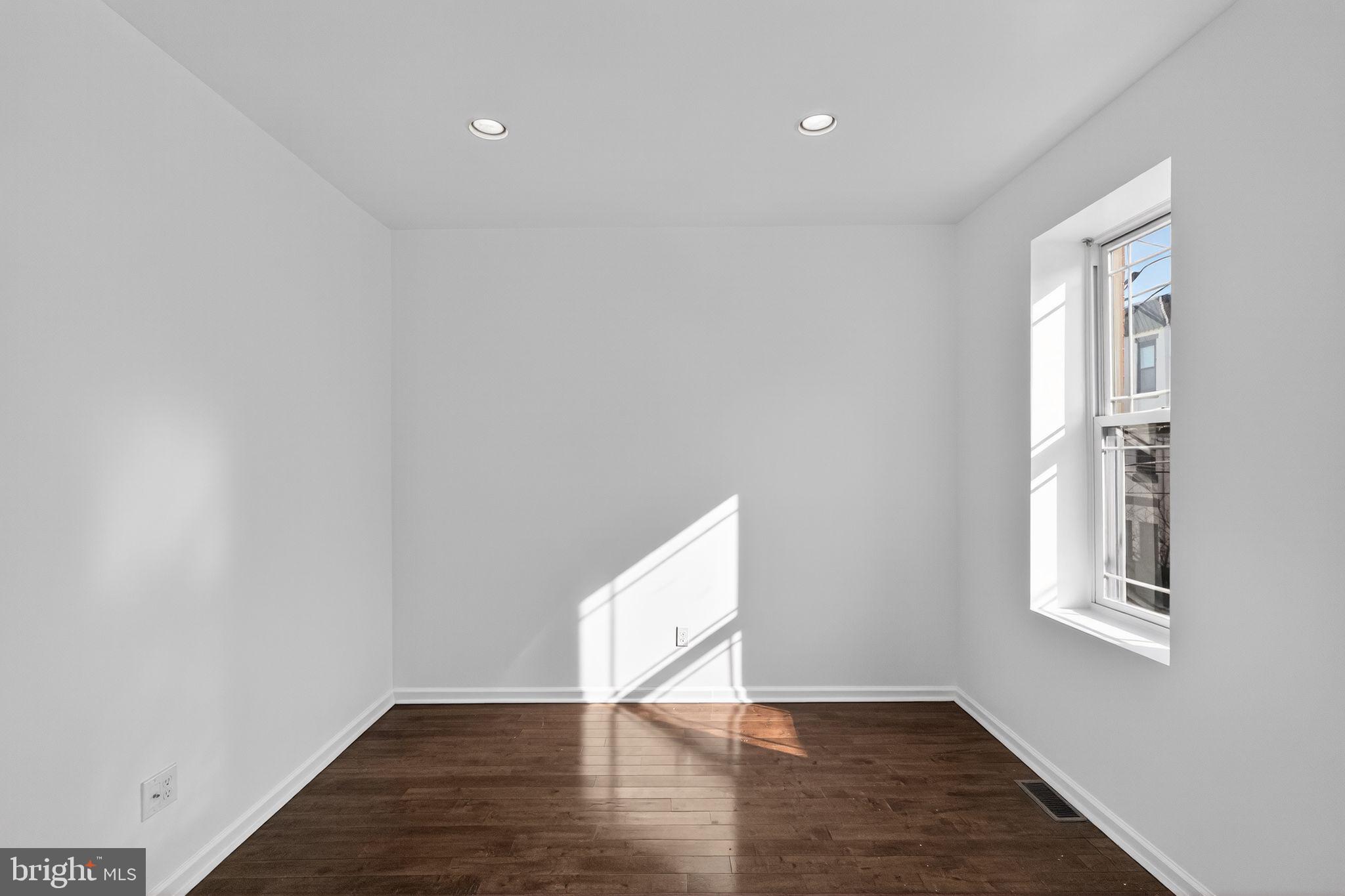 NEWBOLD - Residential