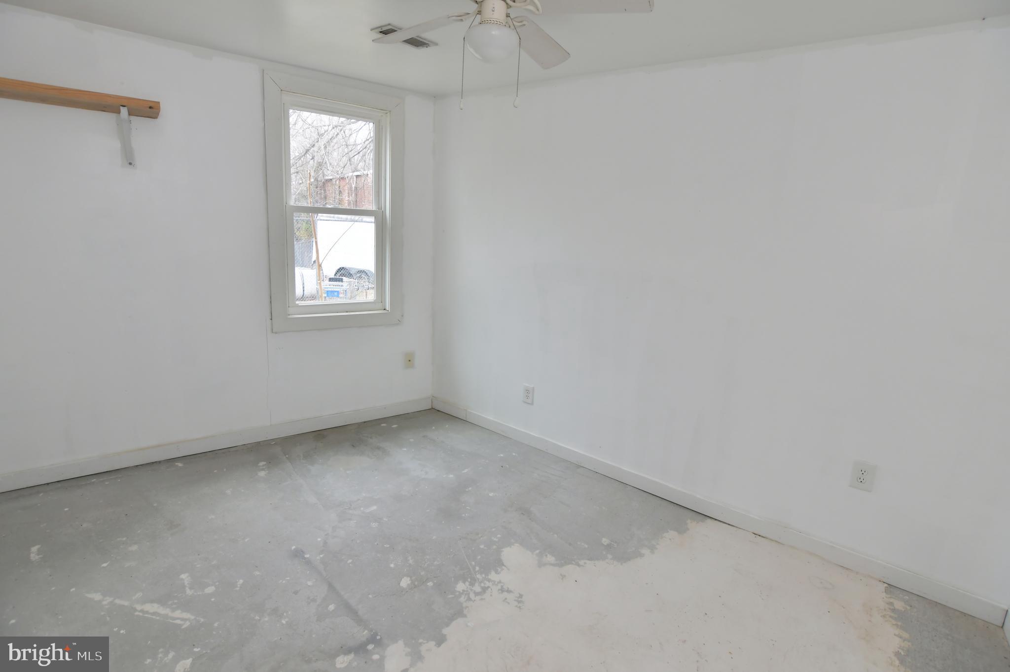 MARTINSBURG CITY - Residential