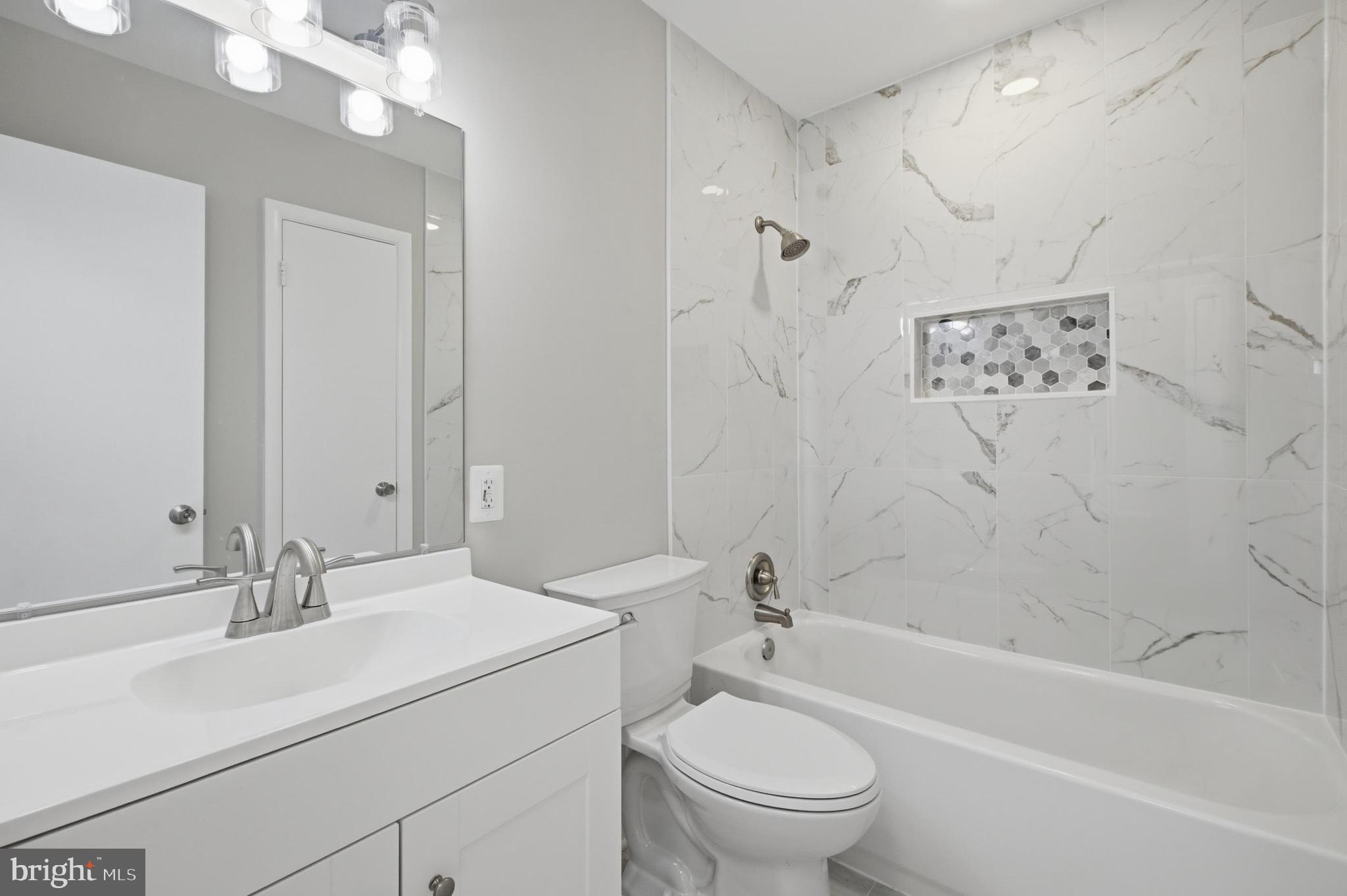 MANASSAS PARK - Residential