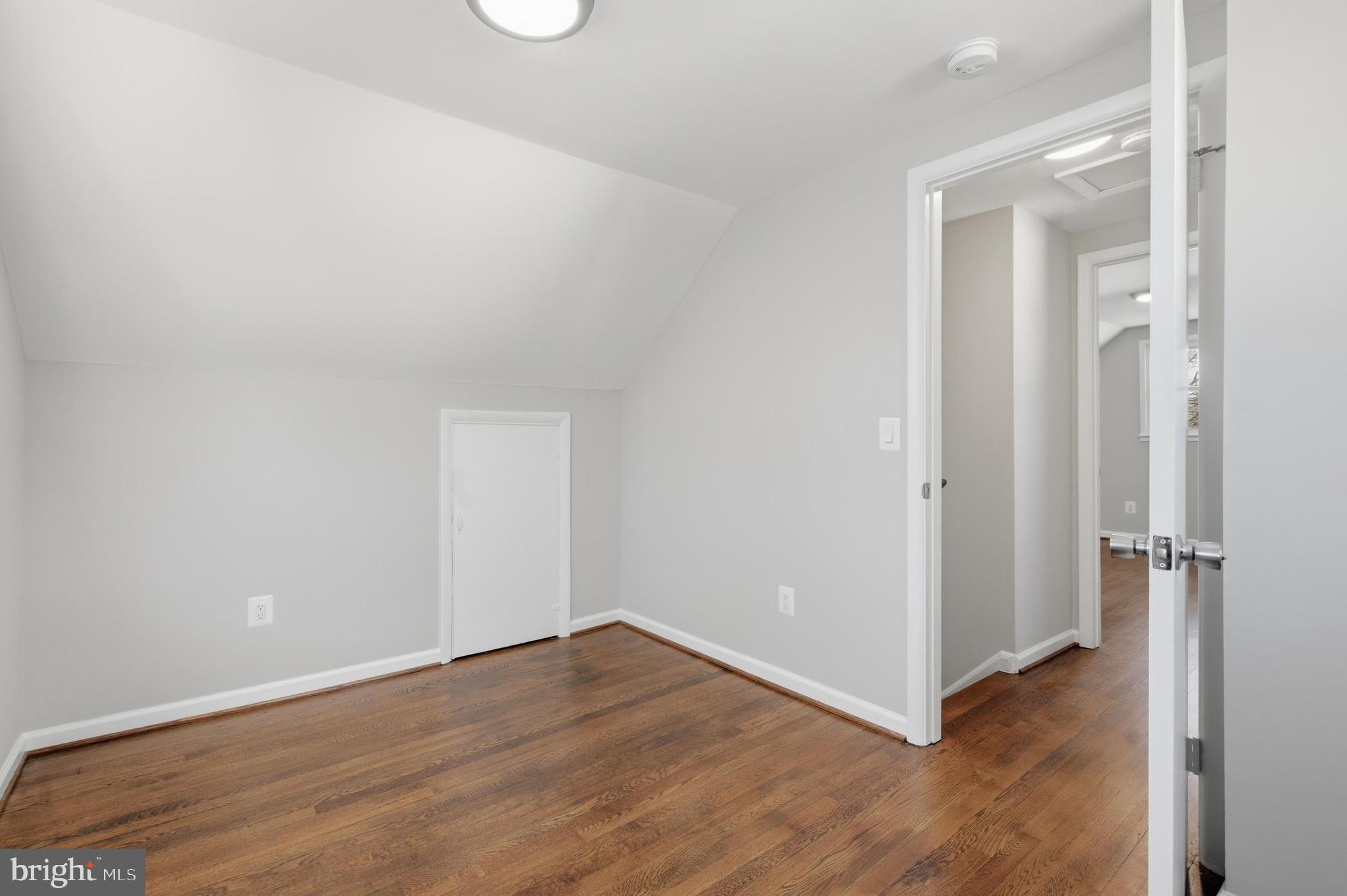 MANASSAS PARK - Residential